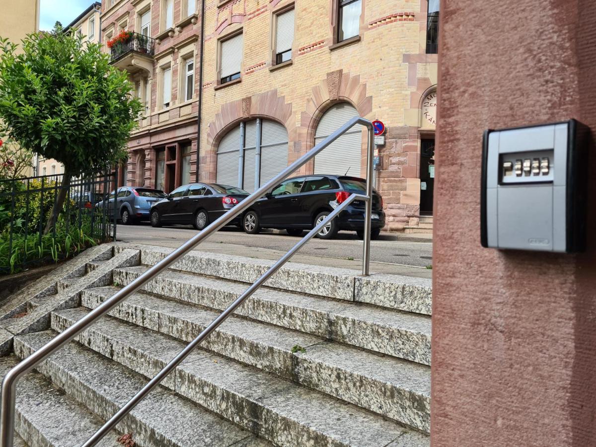 バーデン＝バーデンKamusアパートメント エクステリア 写真